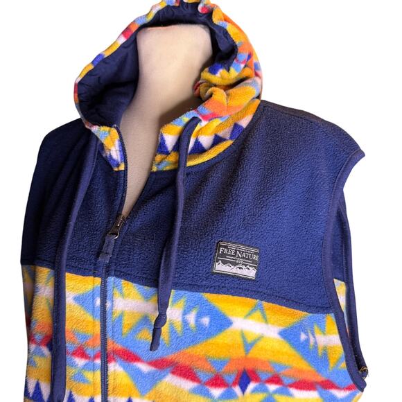 Free Nature Southwest Aztec Print Fleece Vest Hoodie, Size Large - Picture 2 of 6